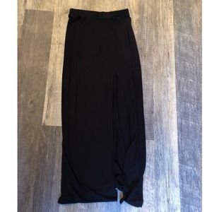 Long black skirt with slit in the side